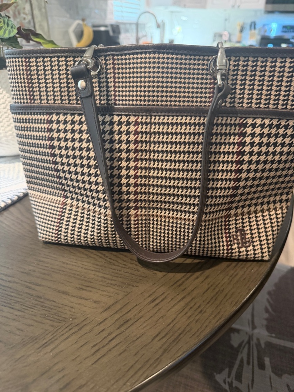 Tweed Houndstooth Tote Bag with Dark Brown Trim